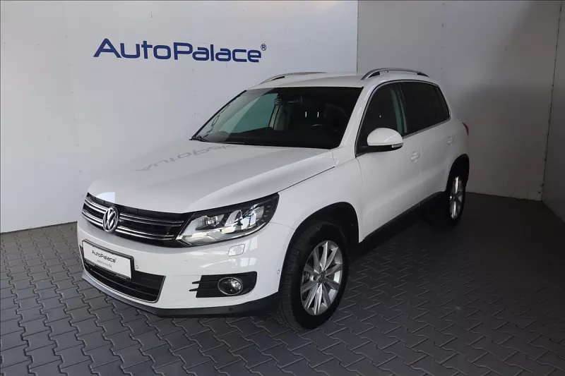 Volkswagen Tiguan 2,0 TDI 4Motion Sport&Style 103 kW automat biela