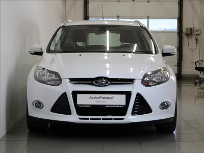 Ford Focus 1,0 EB 92kW 1.maj.ČR 82tkm! 92 kW bílá