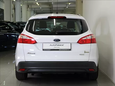 Ford Focus 1,0 EB 92kW 1.maj.ČR 82tkm! 92 kW bílá