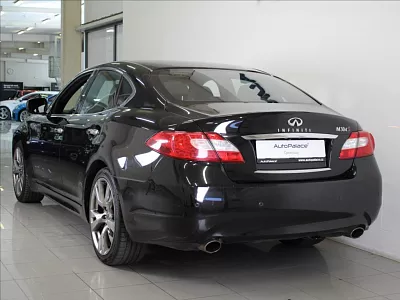 Infiniti M30 3,0 D V6 Sport Tech 2.maj.ČR 175 kW automat černá