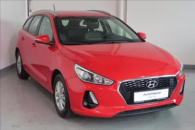 Hyundai i30 1,0 T-GDI COMFORT 88 kW červená