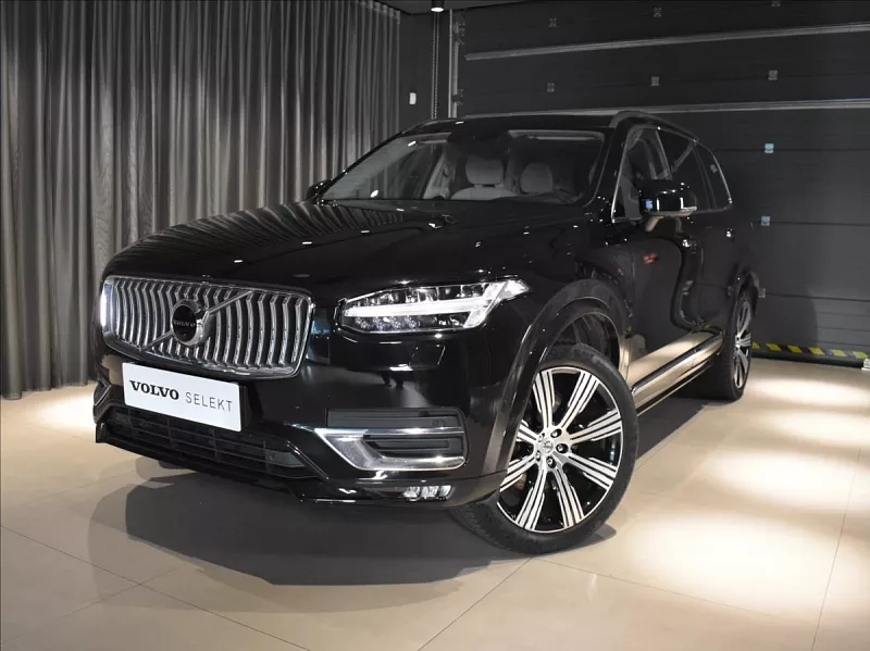 Volvo XC90 2,0 B6 AWD INS 220 kW automat černá