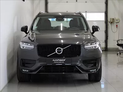 Volvo XC90 2,0 B5 AWD PLUS Dark 7.míst ČR 173 kW automat šedá