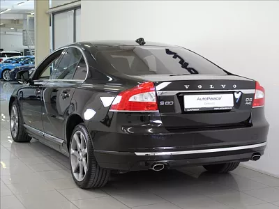 Volvo S80 2,4 D5 AWD 169kW Polestar ČR 169 kW automat černá