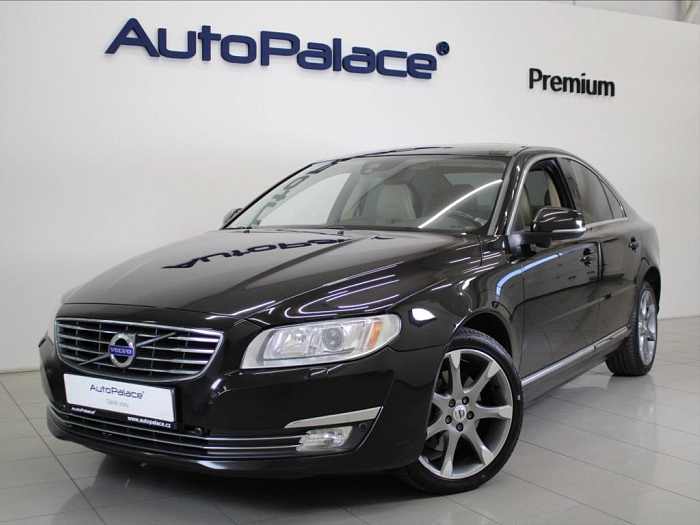 Volvo S80 2,4 D5 AWD 169kW Polestar ČR 169 kW automat černá