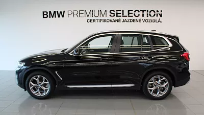 BMW X3 xDrive20i 135 kW automat Black Sapphire Metallic