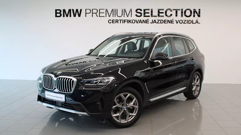 BMW X3 xDrive20i 135 kW automat Black Sapphire Metallic