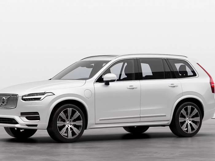 Volvo XC90T8 Recharge Ultimate T8 335 kW automat Crystal White Pearl