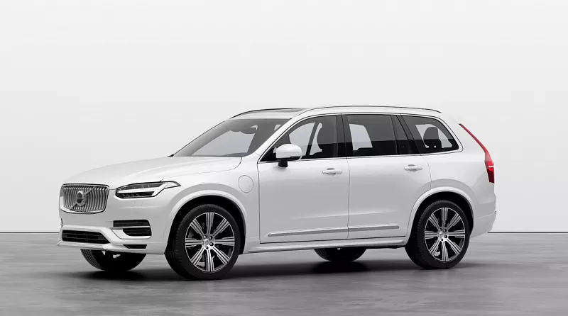 Volvo XC90T8 Recharge Ultimate T8 335 kW automat Crystal White Pearl