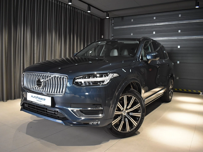 Volvo XC90 Plus Bright AWD B5 173 kW automat Modrá Denim Blue