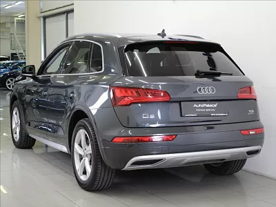 Audi Q5 2,0 TDi Sport 1.maj. 41tkm! 140 kW automat šedá