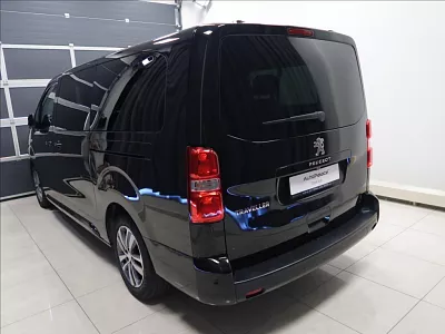 Peugeot Traveller 2,0 BlueHDi 180 EAT8 ALLURE L3 130 kW automat černá