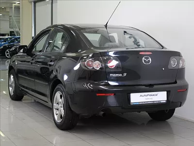 Mazda 3 1,6 i 77Kw KLIMA 129tkm 1.maj. 77 kW černá