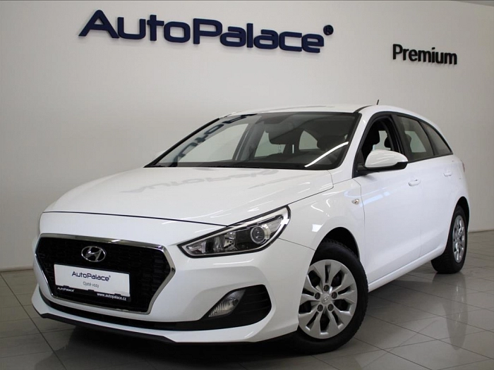 Hyundai i30 1,4 i Start+ 17 350km 1.maj.ČR 73 kW bílá