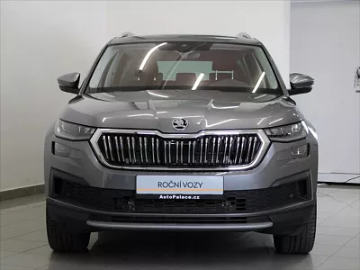 Škoda Kodiaq 2,0 TDi 4x4 Style+  DCC 24tkm. 110 kW automat šedá