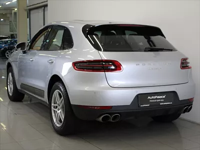 Porsche Macan 3,0 S 250kW AWD PANO Bose 250 kW automat šedá