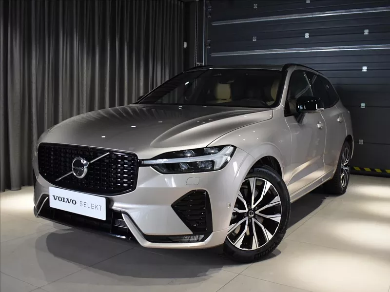 Volvo XC60 2,0 B4 AWD Plus Dark Vzduch 145 kW automat šedá