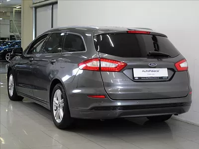 Ford Mondeo 2,0 TDCi 110kW Titan. 1.maj ČR 110 kW automat šedá