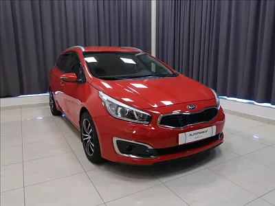 Kia Ceed 1,6 GDi Exclusive SW 99 kW červená