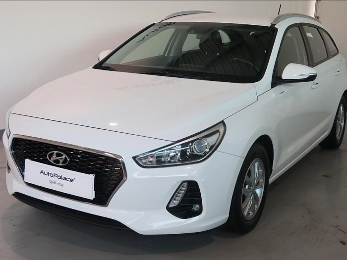 Hyundai i30 1,0 T-GDI 120 Best of Czech kombi 88 kW bílá