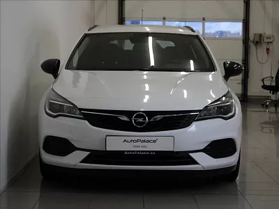 Opel Astra 1,5 CDTi Záruka 93tkm. 2022 77 kW bílá