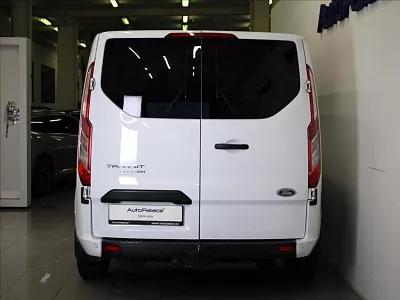 Ford Transit Custom 2,0 TDCi 170 AT 6-míst TAŽNÉ 125 kW automat bílá