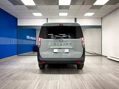 Ford TOURNEO_COURIER Titanium, 1.0 EcoBoost 92 kW 1,0 EcoBoost 92 kW Šedá Cactus