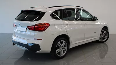 BMW X1 xDrive18d 110 kW automat Alpine White