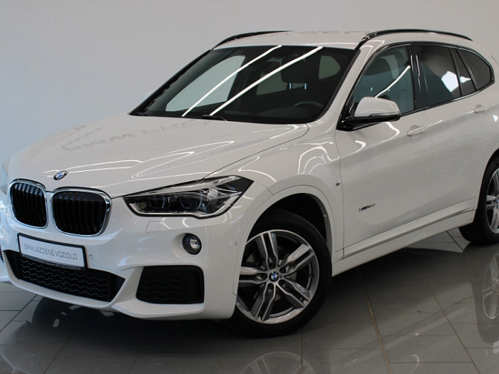 BMW X1 xDrive18d 110 kW automat Alpine White