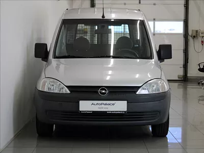 Opel Combo 1,6 i 64kW TAŽNÉ Nové STK ČR 64 kW šedá