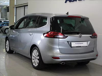 Opel Zafira 2,0 CDTi 121kW MT 7míst 96tkm. 121 kW šedá