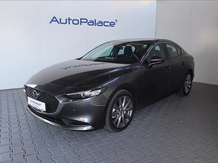 Mazda 3 2,0 Skyactiv-G150 110kw 110 kW automat sivá metalíza