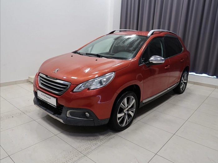 Peugeot 2008 1,6 ALLURE  VTi 120 k MAN5 88 kW oranžová