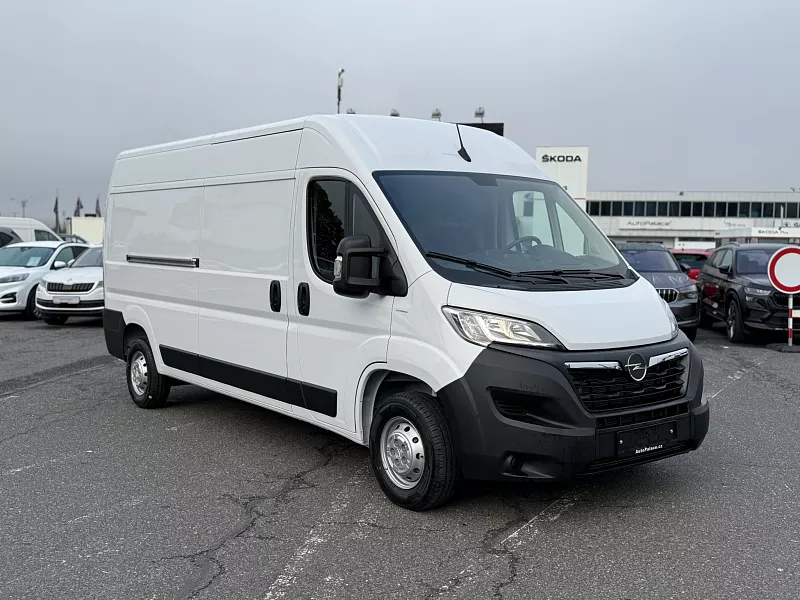 Opel Movano Van 3300 L3H2 2.2 CDTi 103kW MT6 2.2 CDTi 103 kW 103 kW Bílá