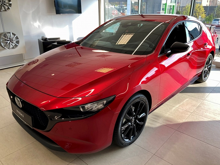 Mazda 3 2025 5HB 2,0L e-Skyactiv X186ps 6AT FWD 2,0L SKYACTIV-X 186 186 kW automat Soul Red Crystal