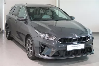 Kia Ceed 1,6 CRDi 100kW GT LINE DCT 100 kW automat šedá