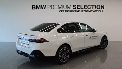 BMW 520d xDrive Sedan 145 kW automat Alpine White