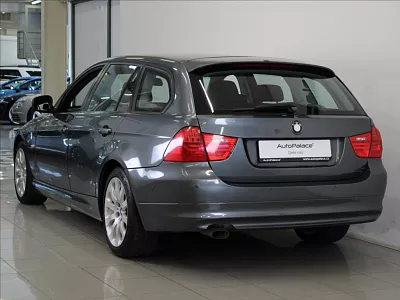 BMW 3 2,0 318d 105kW AT Facelift 105 kW automat šedá