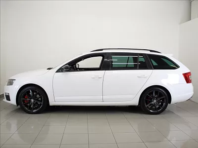 Škoda Octavia 2,0 TSi RS220 Pano.ACC.Canton 162 kW bílá