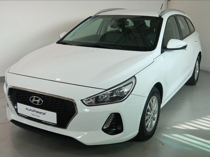 Hyundai i30 1,0 T-GDI Best of Czech kombi 88 kW bílá