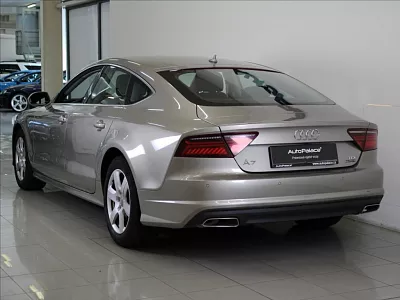 Audi A7 3,0 V6 TDi Quattro 1.maj.ČR 160 kW automat žlutá