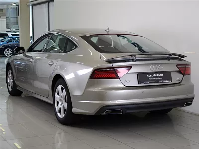 Audi A7 3,0 V6 TDi Quattro 1.maj.ČR 160 kW automat žlutá