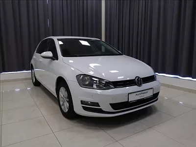 Volkswagen Golf 1,2 TSI 77 kW  Comfortline 77 kW bílá