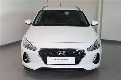 Hyundai i30 1,0 T-GDI Best of Czech kombi 88 kW bílá