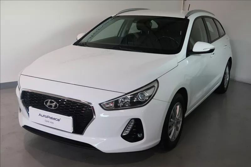 Hyundai i30 1,0 T-GDI Best of Czech kombi 88 kW bílá