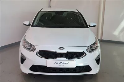 Kia Ceed 1,5 T-GDI 118kW Exclusive DCT 117 kW automat bílá