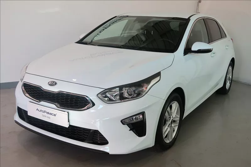 Kia Ceed 1,5 T-GDI 118kW Exclusive DCT 117 kW automat bílá