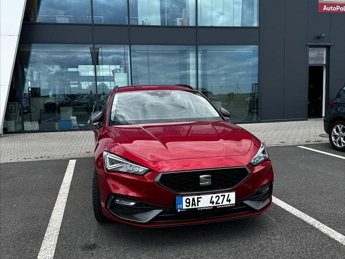 SEAT Leon 1,5 TSI 110kW FR Kůže, BEATS 110 kW červená