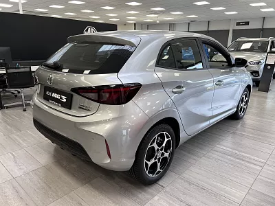 MG 3 HEV 1,5L Emotion 1,5L 143 kW automat Cosmic Silver