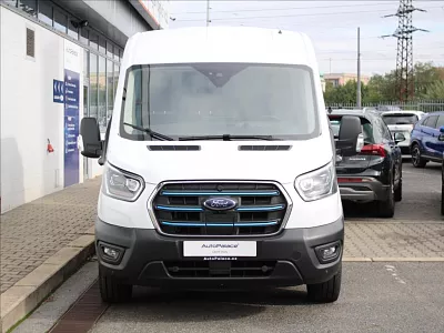 Ford Transit 0.1 68kWh 360° CarPlay NAVI ČR 198 kW automat bílá